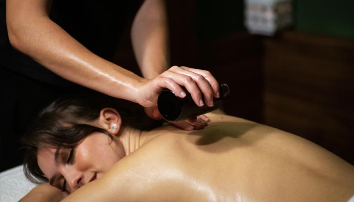 Massaggio con olio