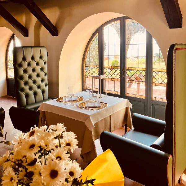 PASQUA ALLA LOGGIA - 3 Notti, Cena, Spa & Massaggio